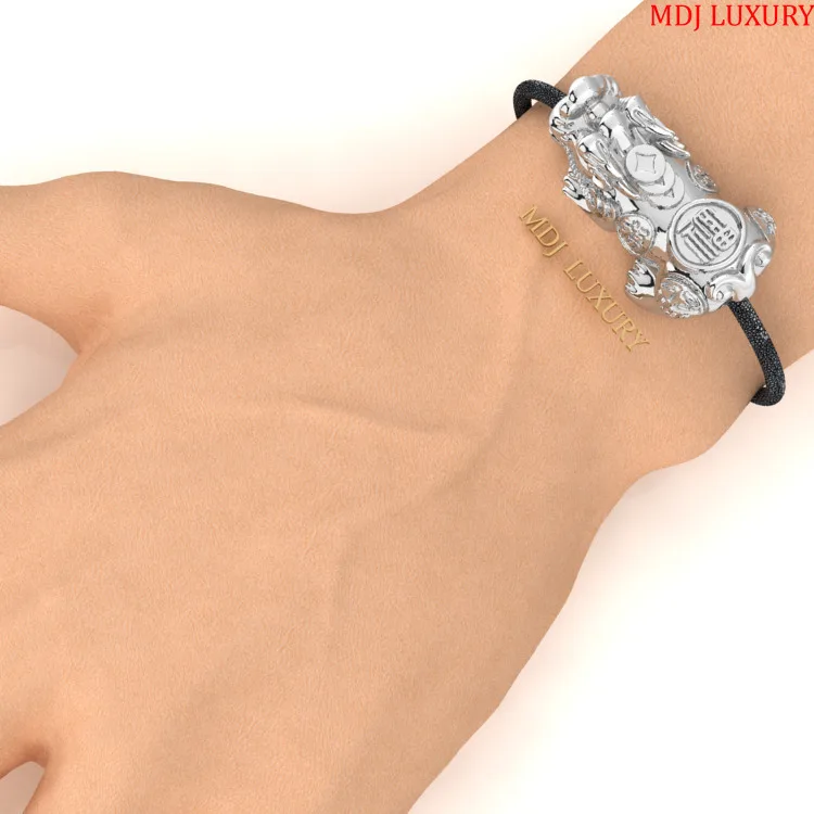 Nhẫn Cưới Vàng Tây Vàng Trắng 18K NC173. Biểu Tượng Tình Yêu Vĩnh Cửu