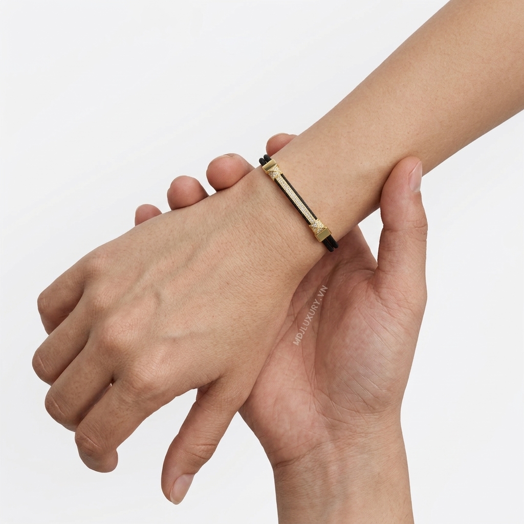 Vòng tay nữ vàng 18K - Vòng Tay Nữ Đẹp VTN12 7 Vòng tay nữ vàng 18K – Vòng Tay Nữ Đẹp VTN12