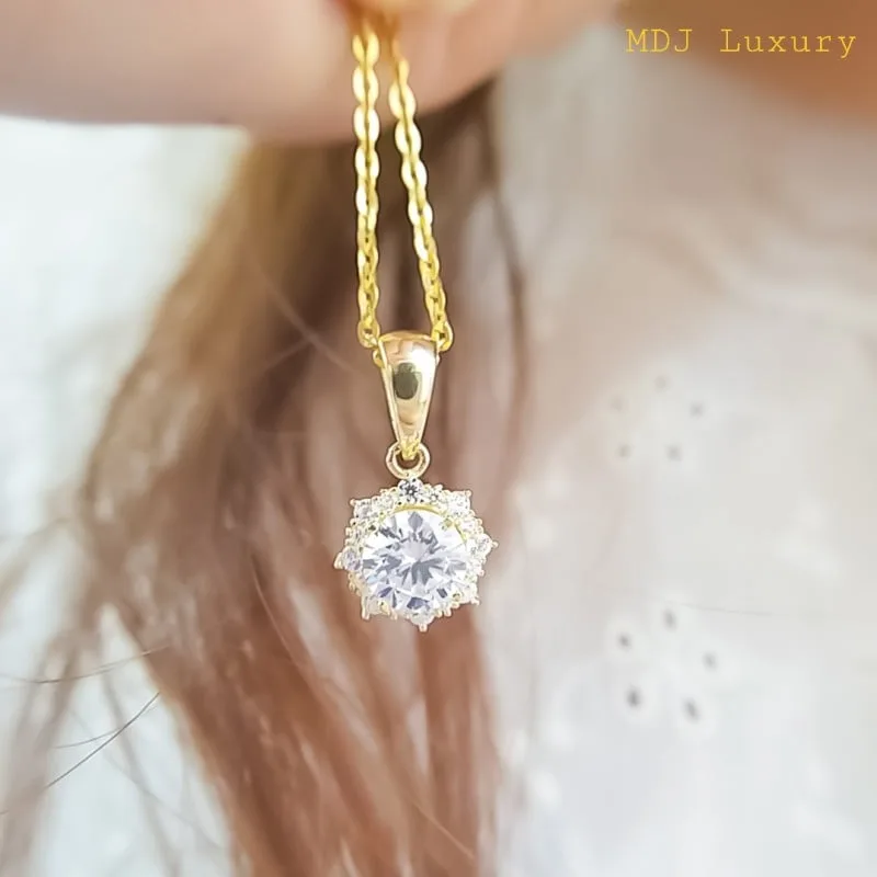Dây chuyền vàng cho nữ xinh xắn, nhẹ nhàng DUH11