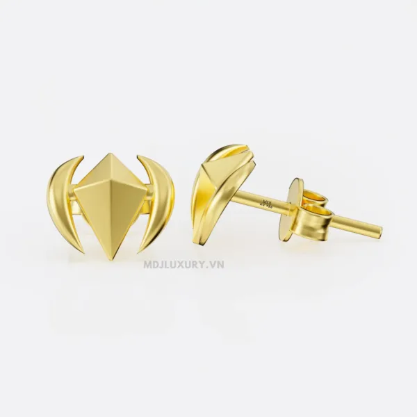 Bông tai nam 18k là trang sức không thể thiếu trong tủ đồ BT40