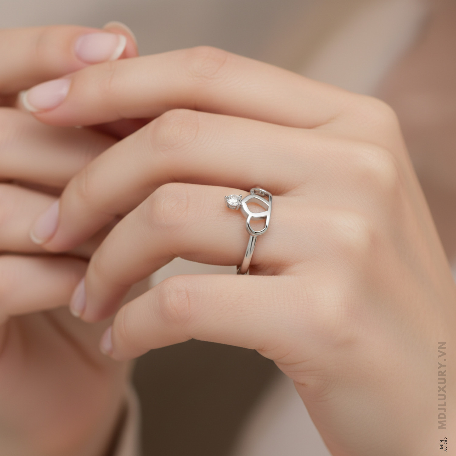 Nhẫn Cầu Hôn Kim Cương Diamond Crown M9019